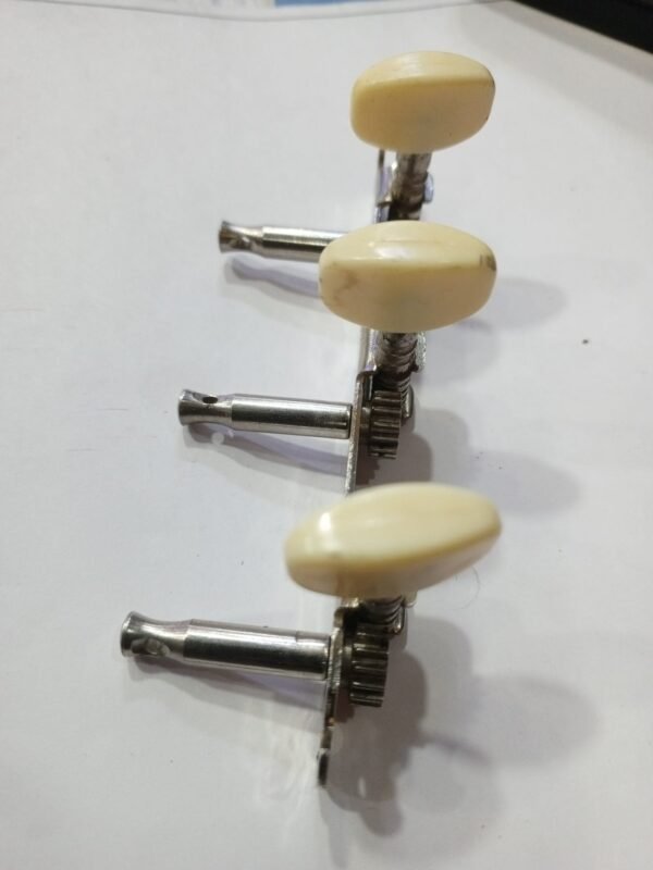 CLASSICAL GUITAR TUNER 3 IN 1