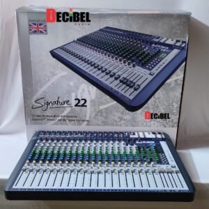 Soundcraft signature 22